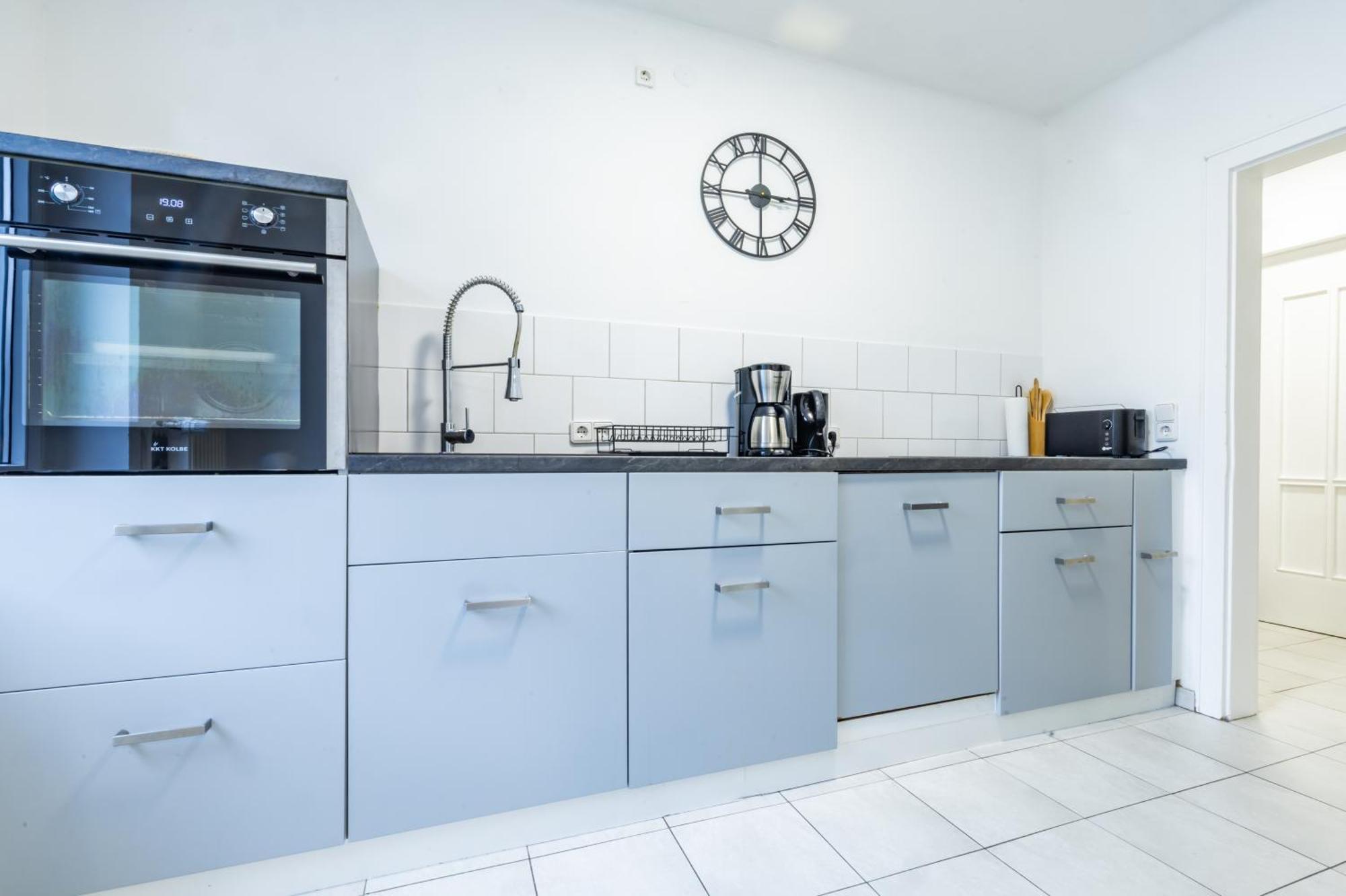 Apartment 3-zi - 6 Personen - Zentral-bielefeld - Kostenloser Parkplatz